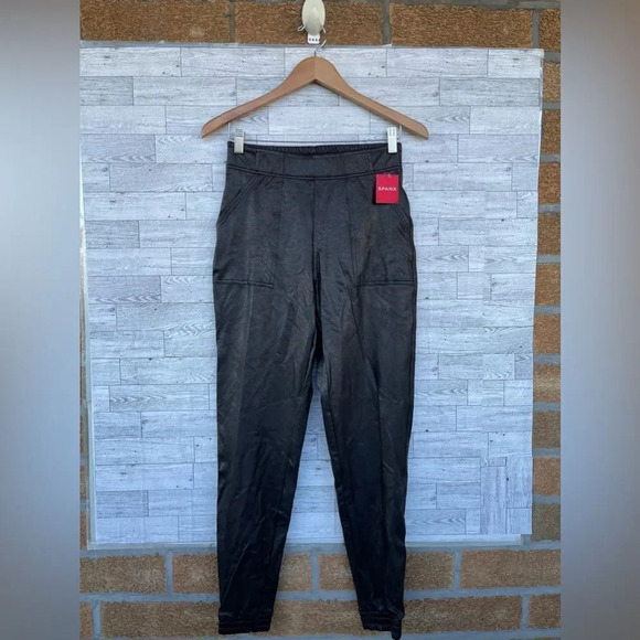 Spanx Leather Like Joggers size XS - Picture 3 of 13